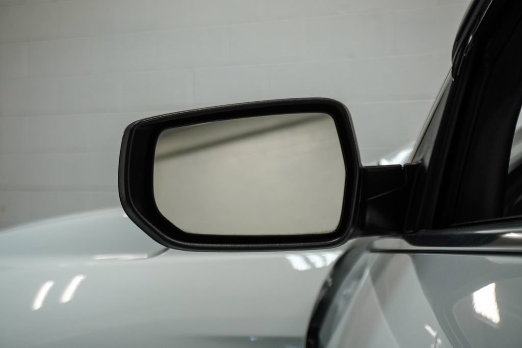 Used 2024 Chevrolet Malibu LS FWD image 38