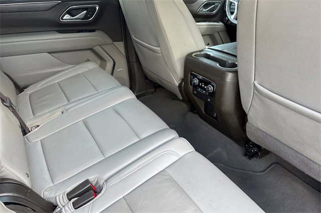 Used 2024 Chevrolet Suburban LT image 19