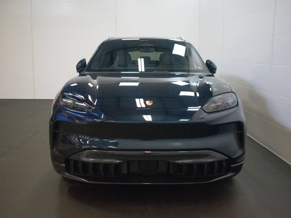 New 2026 Porsche Cayenne Electric AWD/4WD image 7