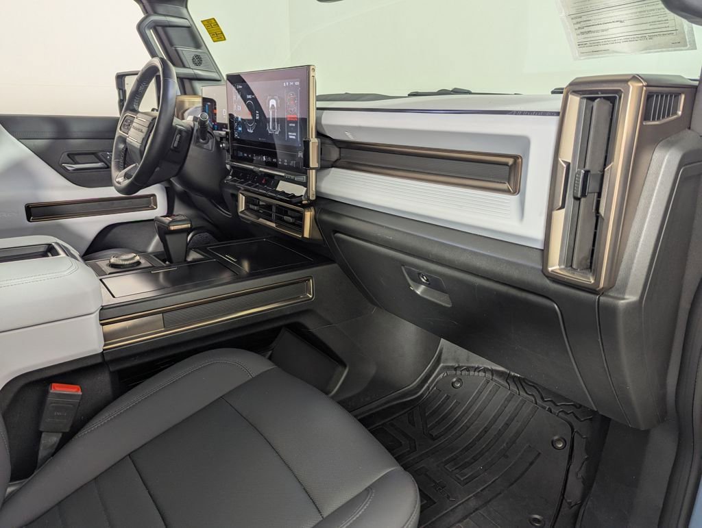 Used 2024 GMC Hummer EV 3X w/ Omega Edition image 37