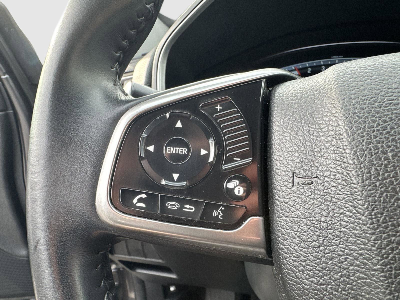 Used 2017 Honda CR-V EX-L image 11