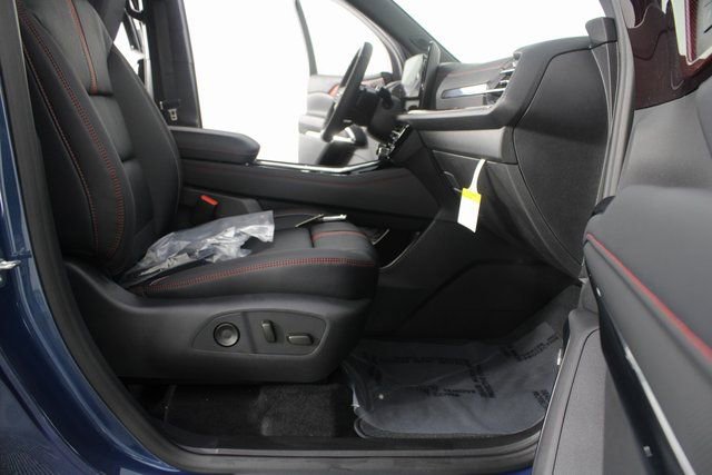 New 2026 Chevrolet Traverse RS image 26