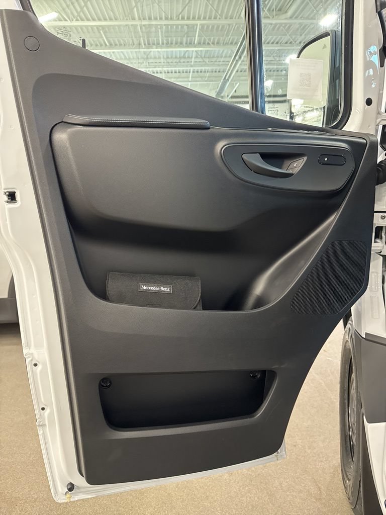 New 2026 Mercedes-Benz Sprinter 2500 image 15