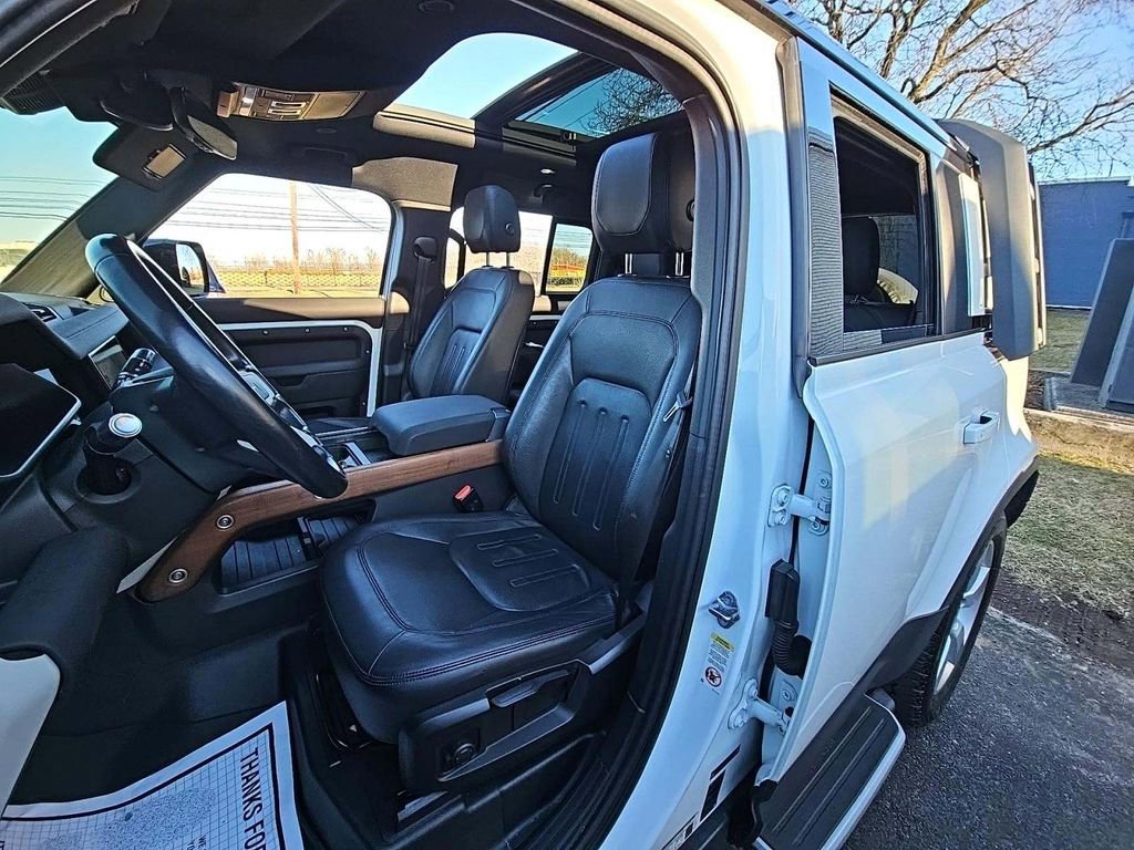 Used 2021 Land Rover Defender 110 S image 2