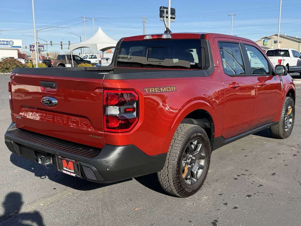 Used 2024 Ford Maverick Tremor w/ Tremor Off-Road Package image 3