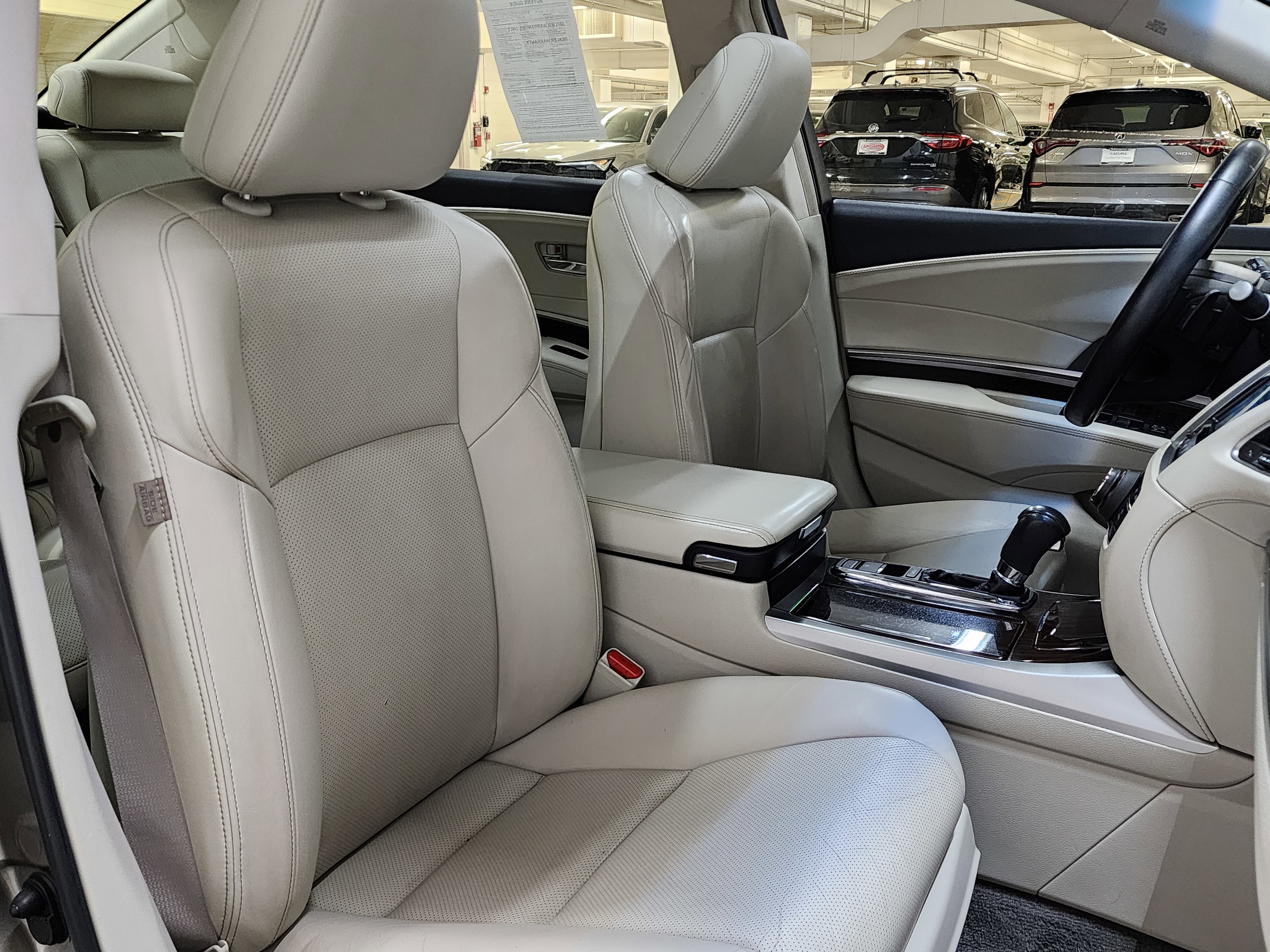 Used 2017 Acura RLX w/ Technology Package image 24