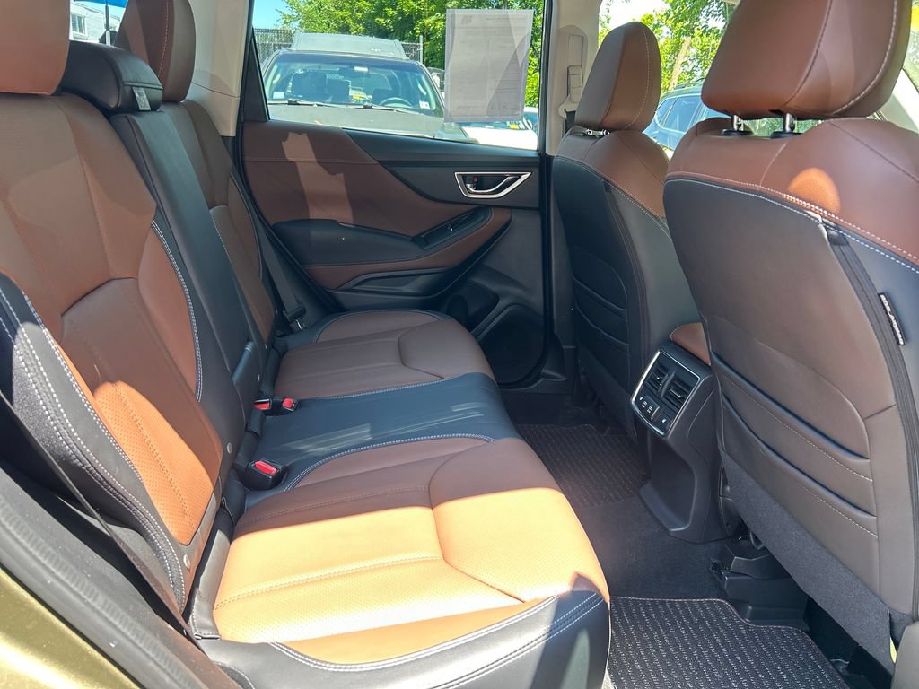 Certified 2023 Subaru Forester Touring AWD/4WD image 31