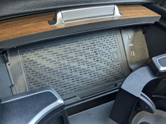 Used 2025 Mercedes-Benz GLE 350 4MATIC image 25