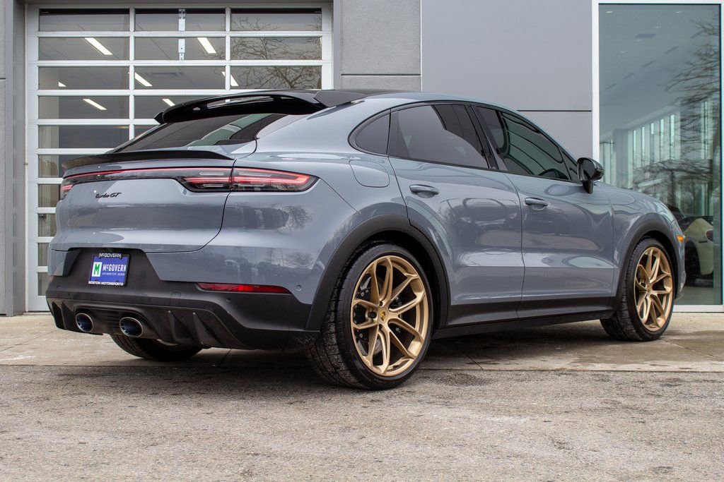 Used 2023 Porsche Cayenne Turbo GT image 10