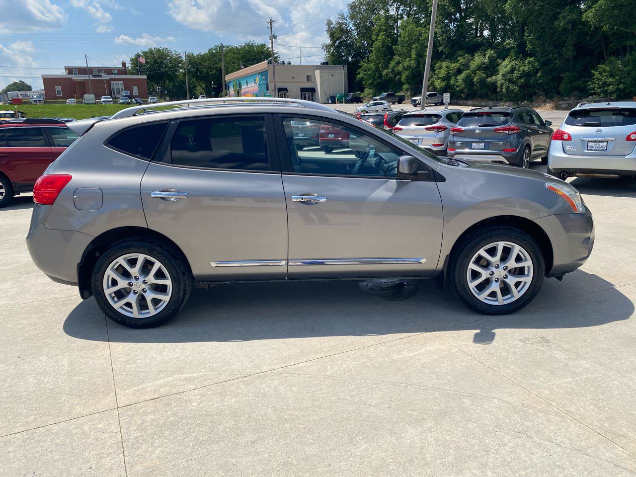 Used 2012 Nissan Rogue SL AWD/4WD image 5