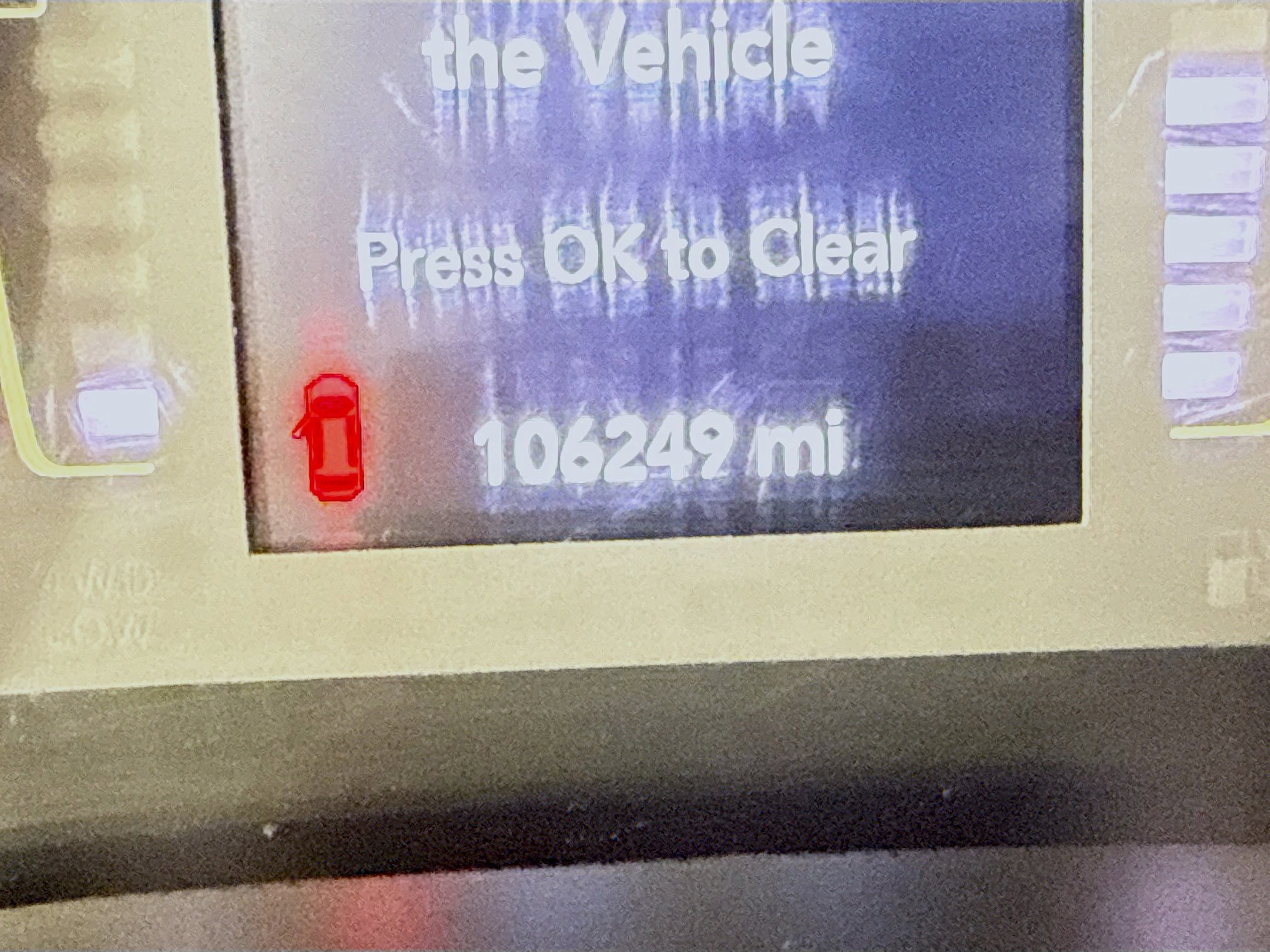 Used 2019 Jeep Cherokee Latitude Plus image 13