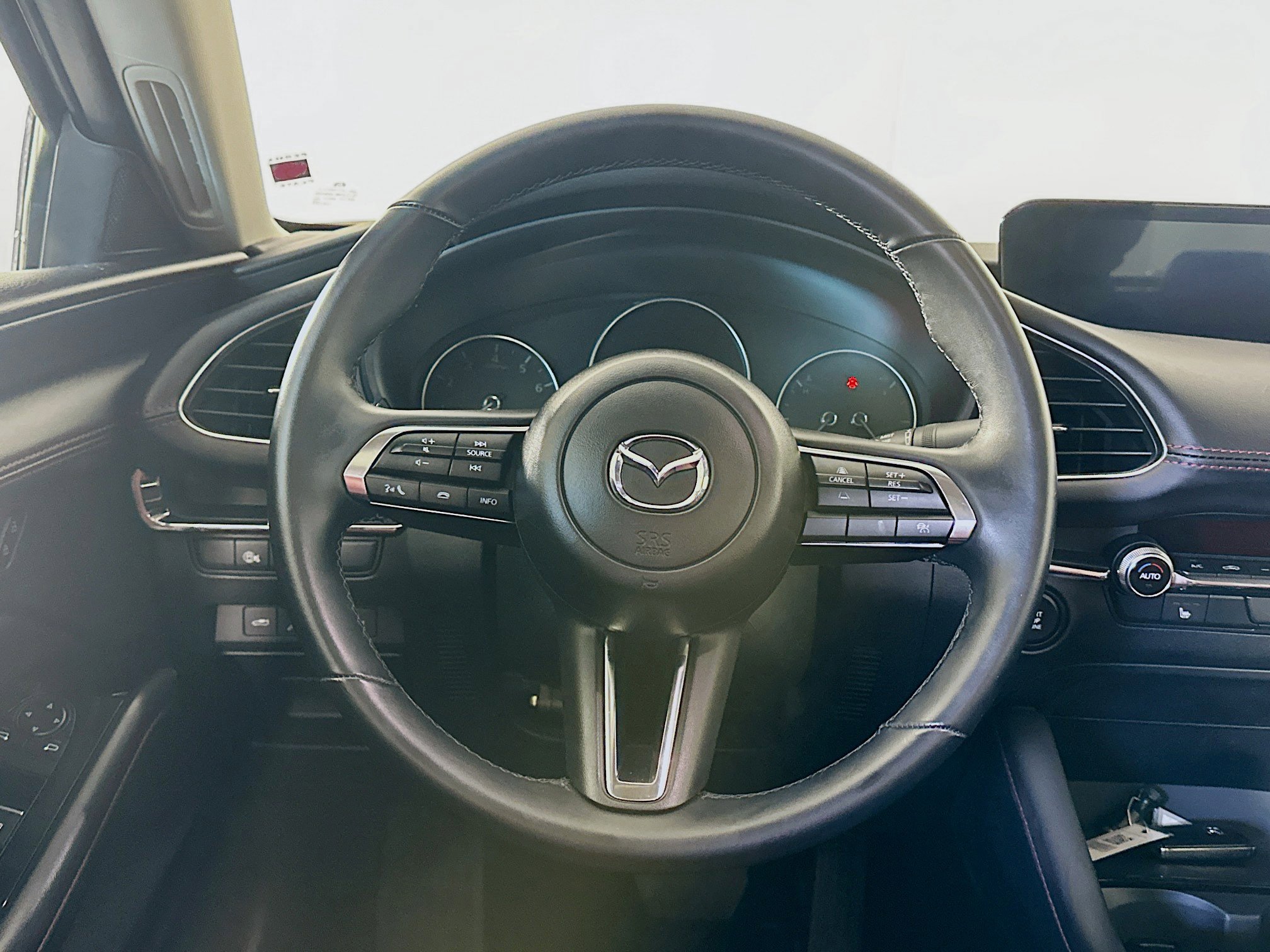 Used 2025 MAZDA MAZDA3 s AWD/4WD image 18