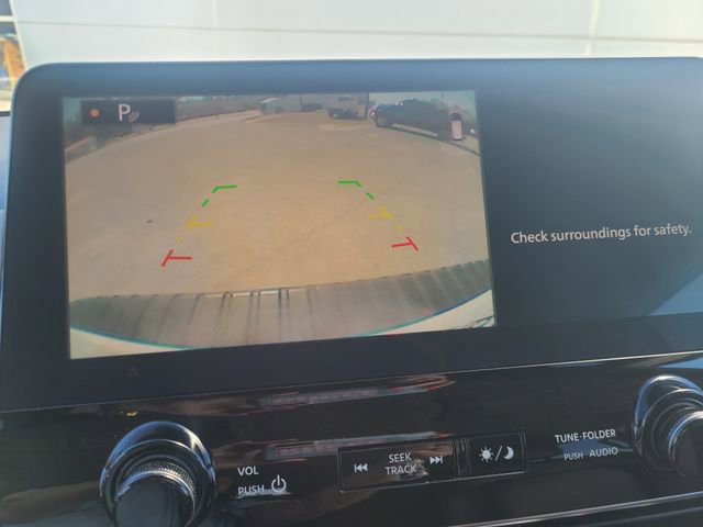 Used 2021 Nissan Armada SV AWD/4WD image 12