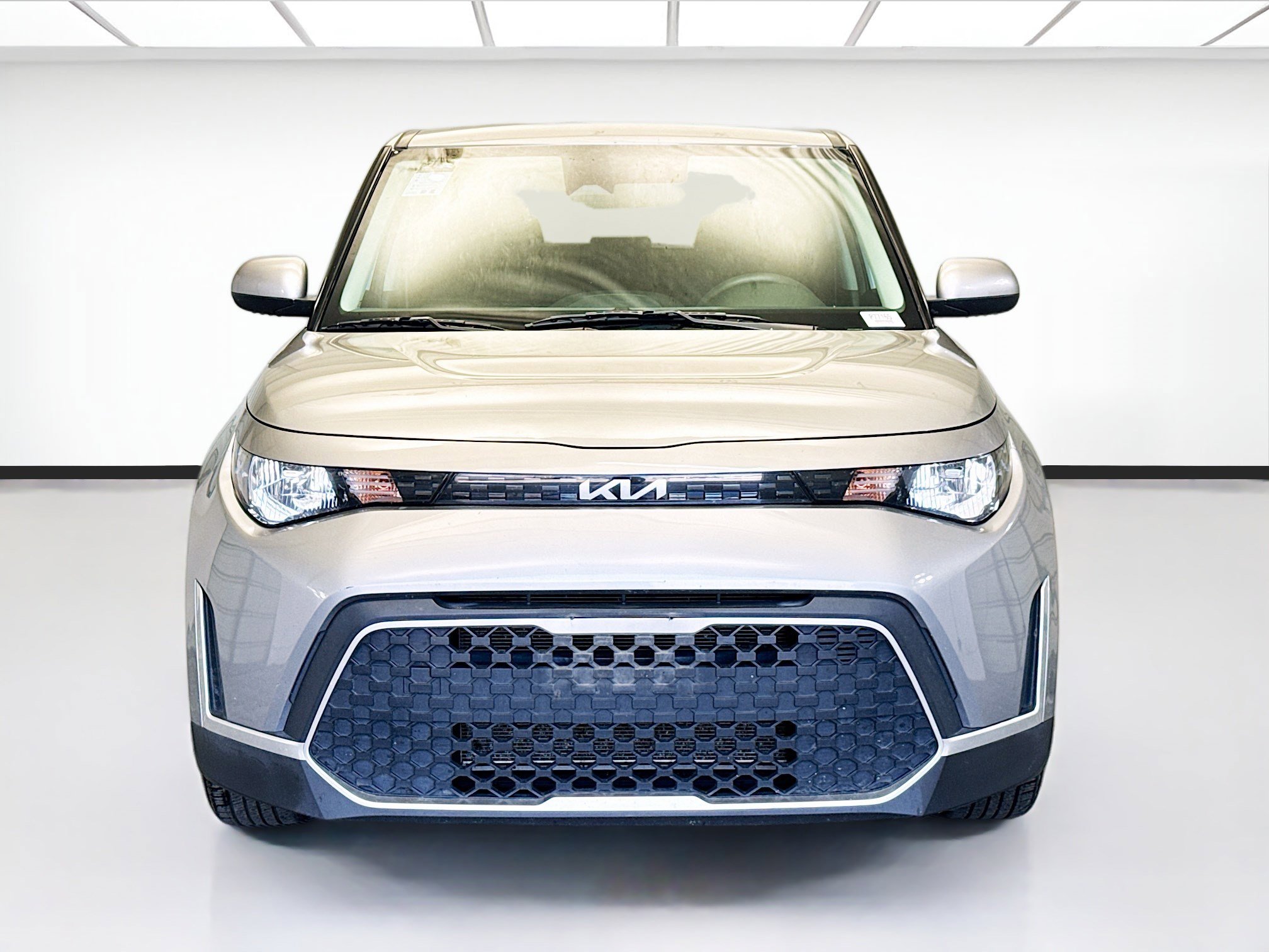 Used 2023 Kia Soul LX w/ Option Group 015 image 2