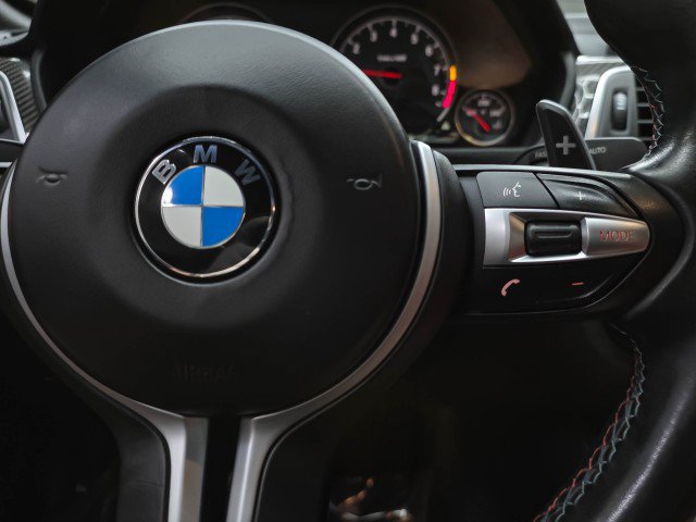 Used 2019 BMW M4 Convertible w/ Competition Package RWD image 21