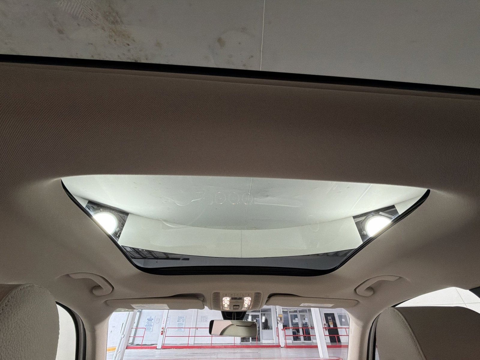 Used 2021 Mercedes-Benz GLB 250 4MATIC image 23