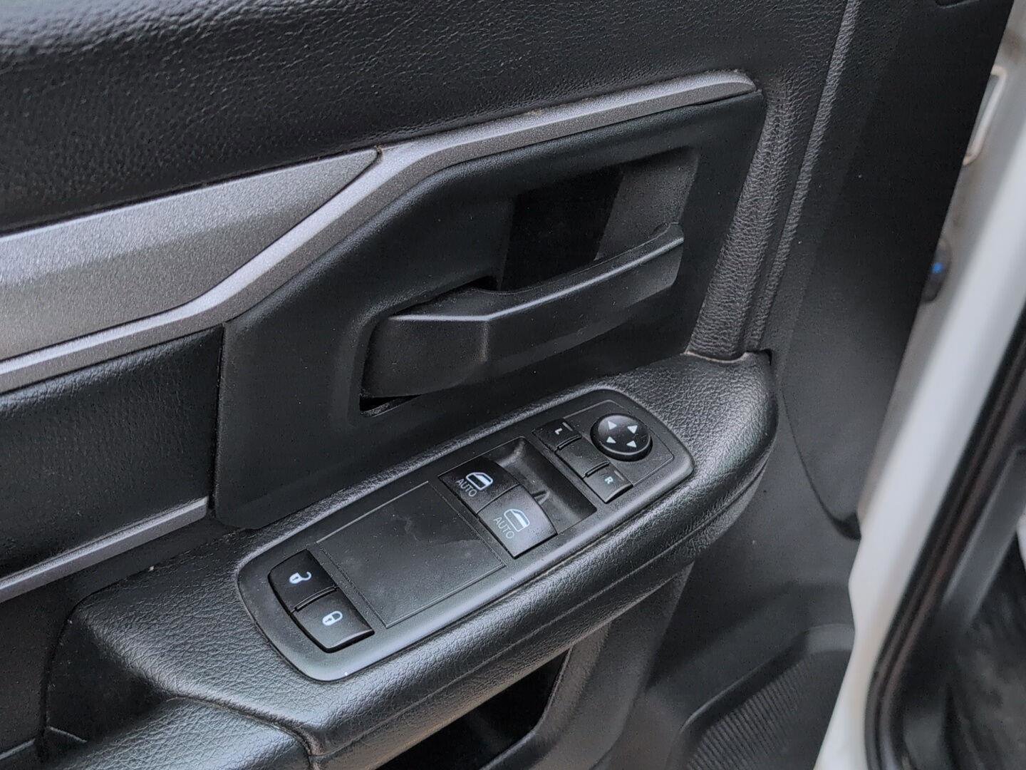 Used 2020 RAM 2500 Tradesman image 14