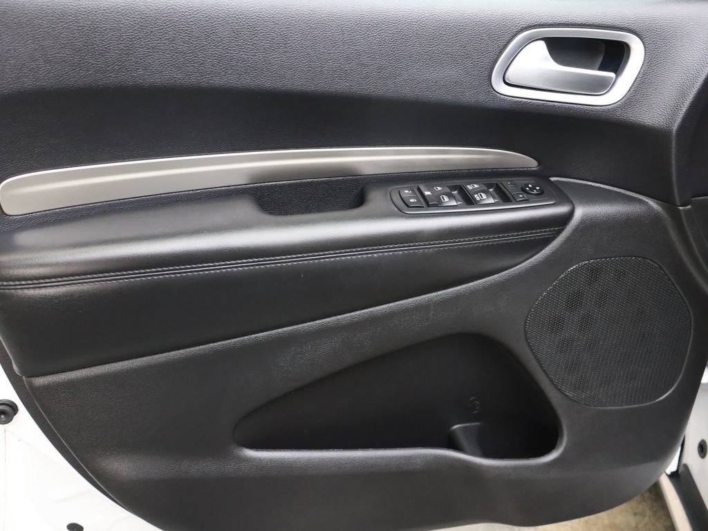 Used 2020 Dodge Durango SXT AWD/4WD image 17