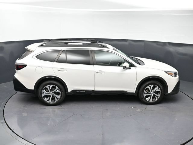 Used 2022 Subaru Outback Limited w/ Popular Package #2 AWD/4WD image 30