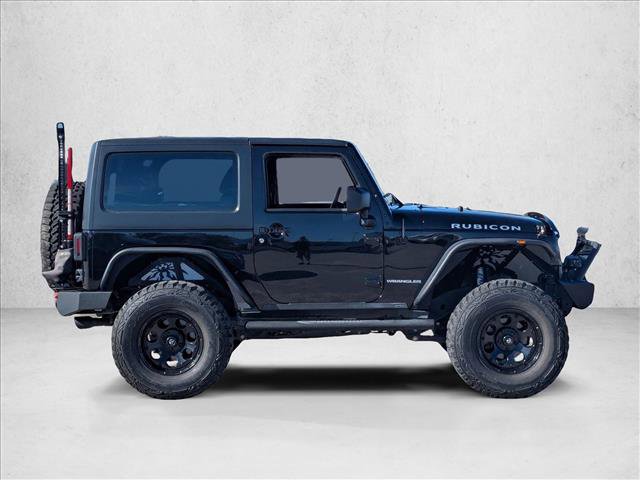 Used 2015 Jeep Wrangler Rubicon w/ Power Convenience Group image 4