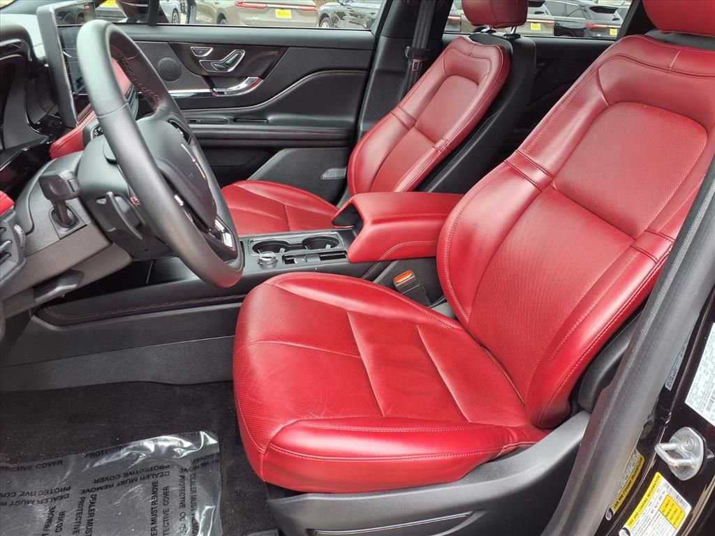 Certified 2024 Lincoln Corsair Reserve FWD image 23