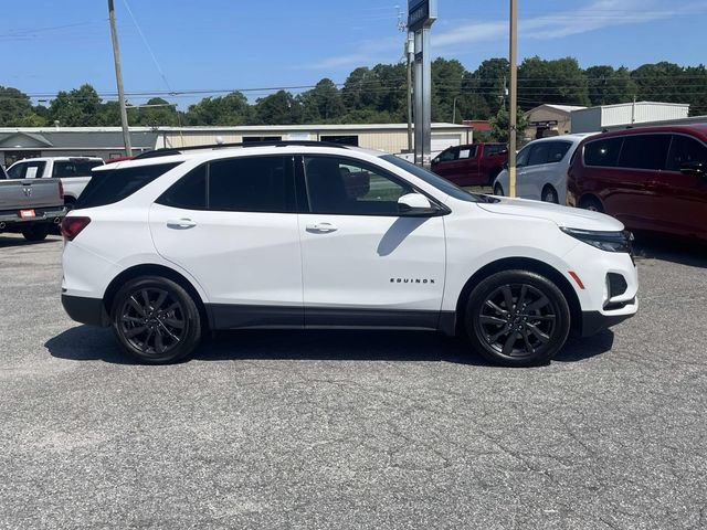 Used 2024 Chevrolet Equinox RS FWD image 2