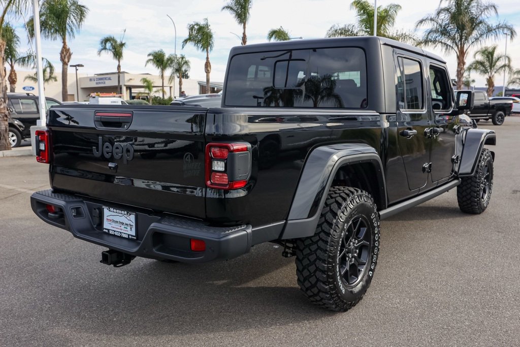 New 2025 Jeep Gladiator Willys image 4