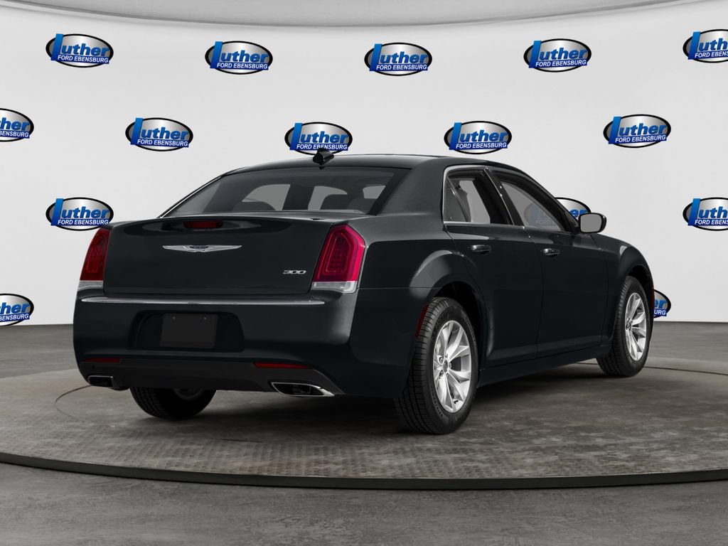 Used 2016 Chrysler 300 Limited RWD image 2