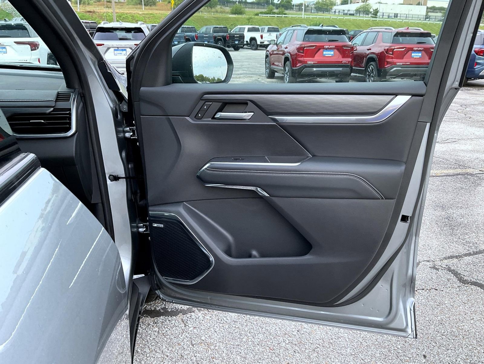 New 2026 GMC Acadia Elevation w/ Black Edition image 16