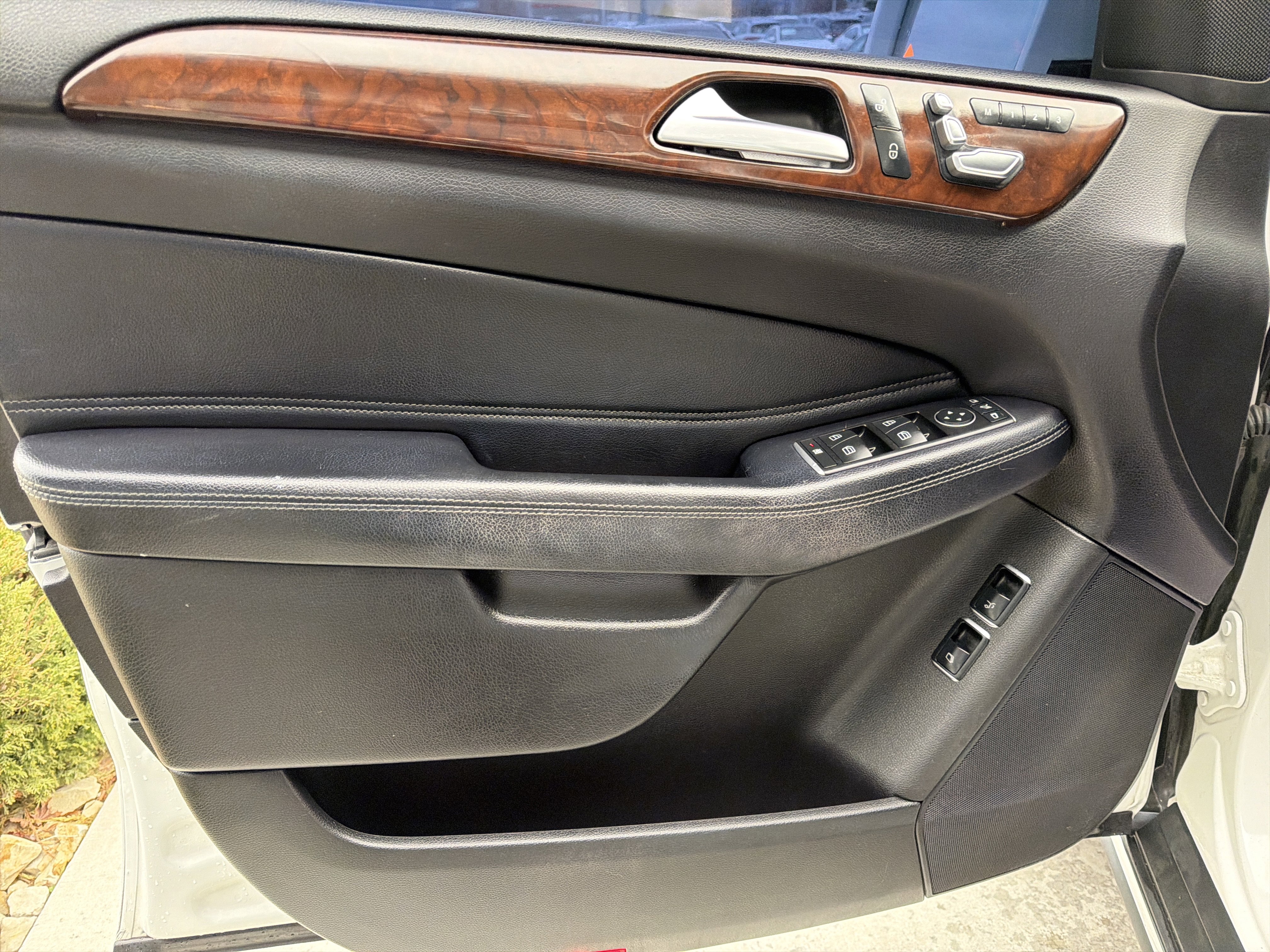 Used 2018 Mercedes-Benz GLS 450 4MATIC image 14