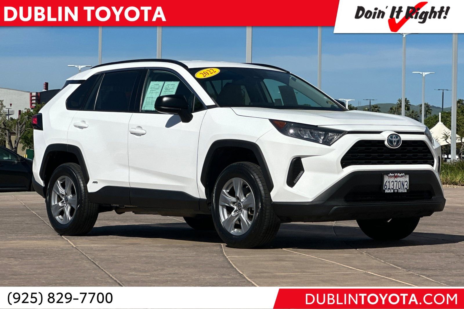 Certified 2022 Toyota RAV4 LE AWD/4WD image 1