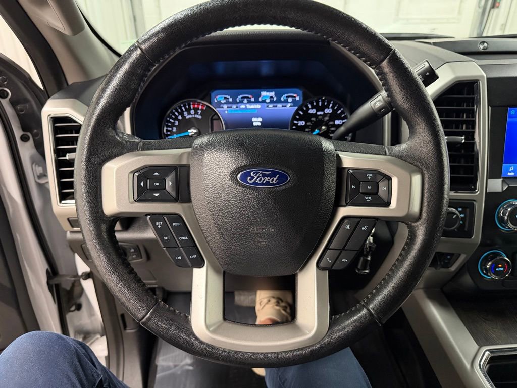 Used 2021 Ford F250 Lariat w/ Chrome Package image 46