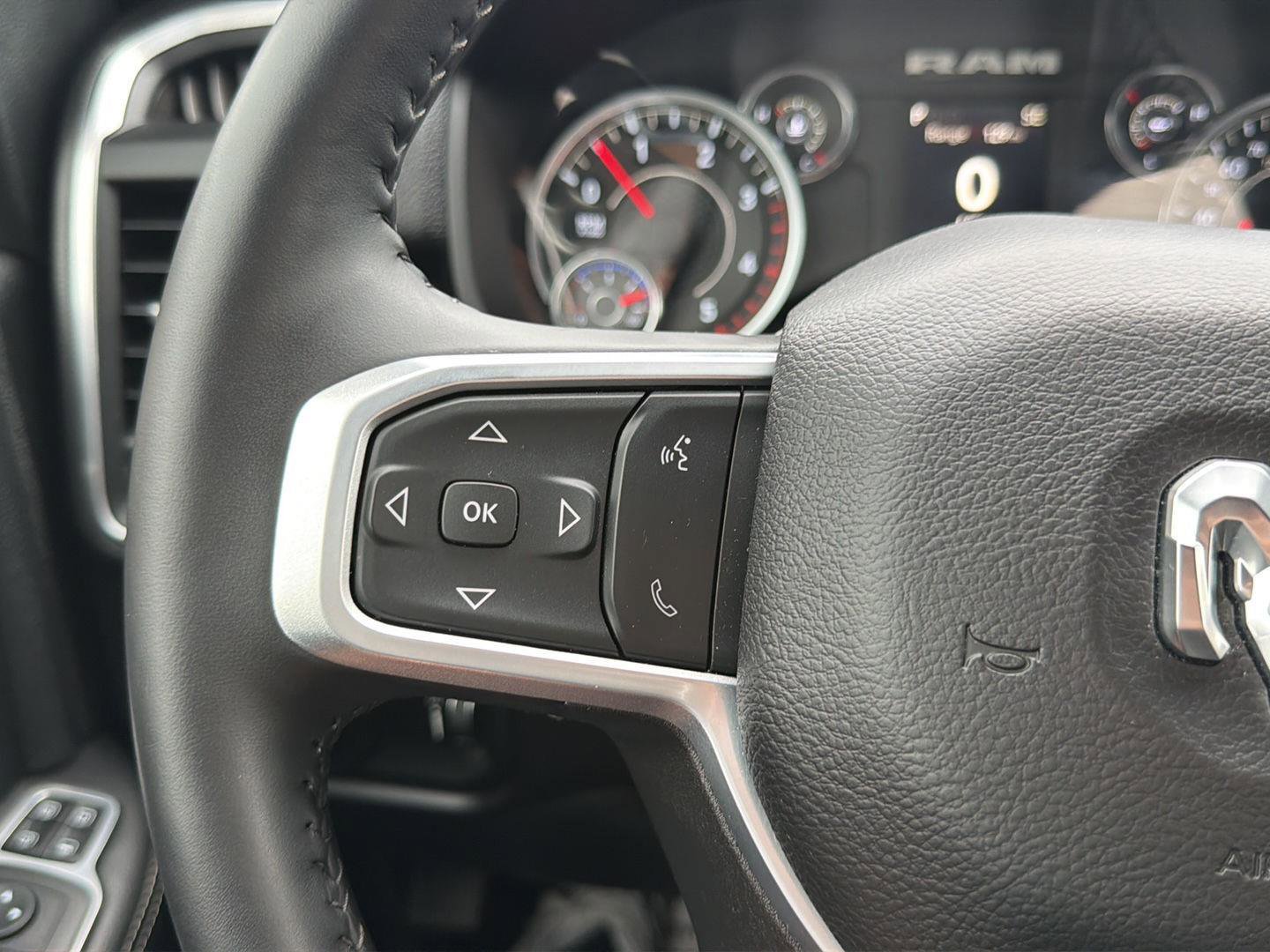 Used 2024 RAM 2500 Lone Star AWD/4WD image 33