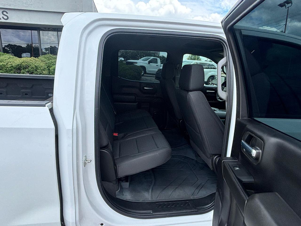 Used 2022 Chevrolet Silverado 1500 Custom RWD image 34