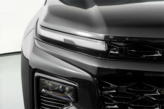 Used 2026 Chevrolet Traverse RS image 24