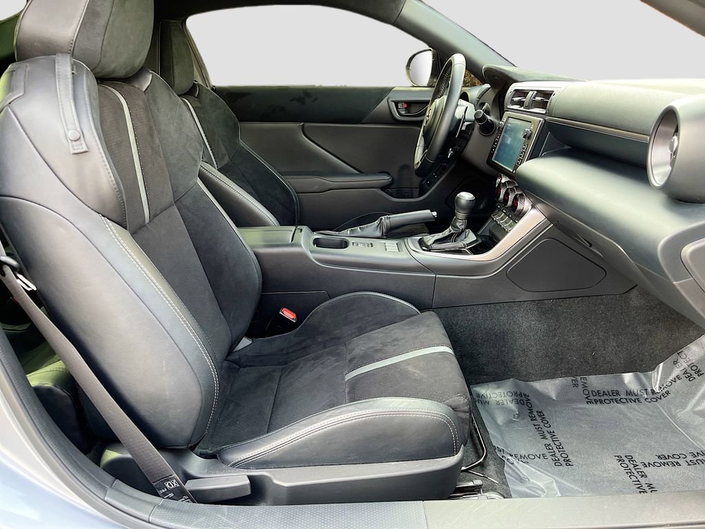 Used 2025 Toyota GR86 Premium w/ ALL Weather Mat Package (TMS) image 26