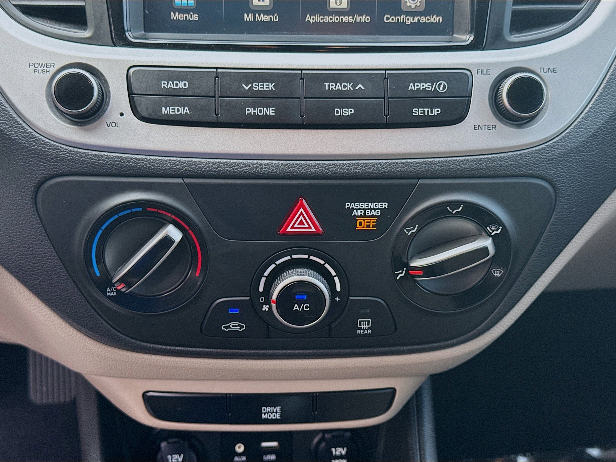 Used 2022 Hyundai Accent SEL image 9