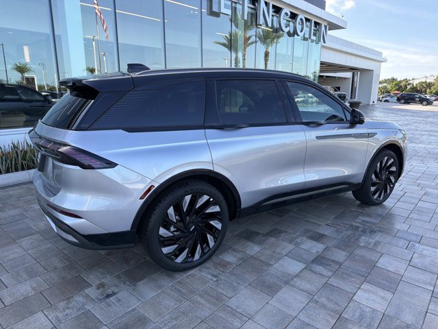 New 2026 Lincoln Nautilus Reserve w/ Jet Appearance Package AWD/4WD image 2