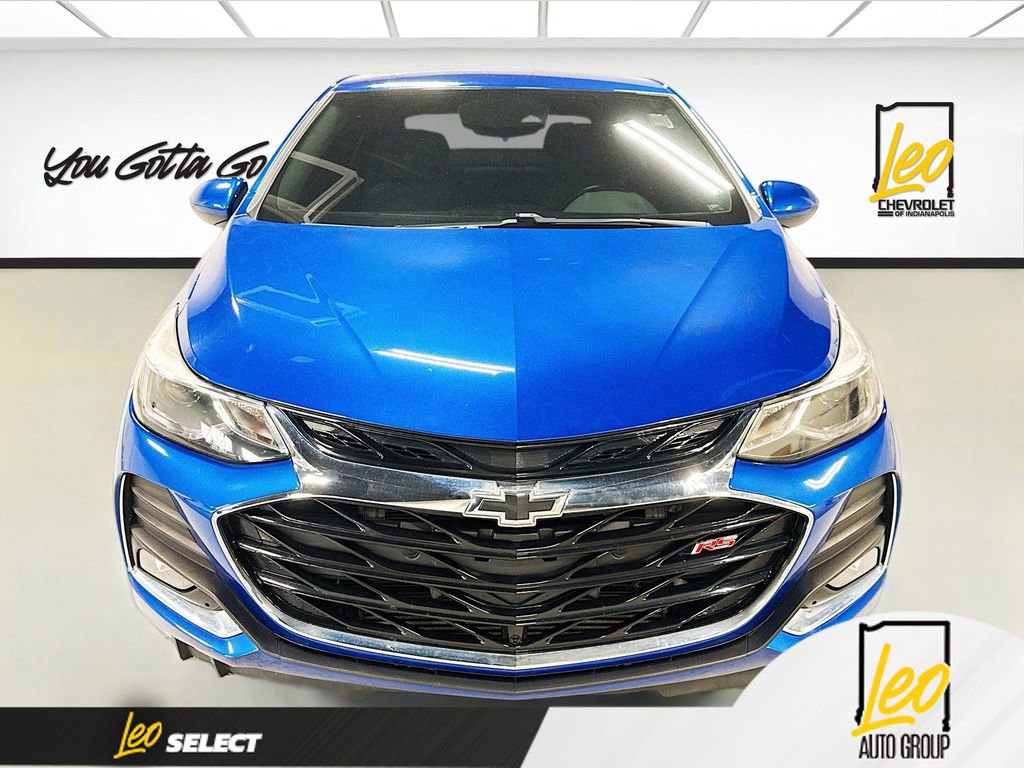 Used 2019 Chevrolet Cruze Premier w/ Sun And Sound Package FWD image 2
