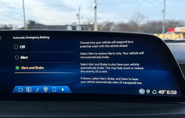 Used 2024 Cadillac XT4 Sport image 33