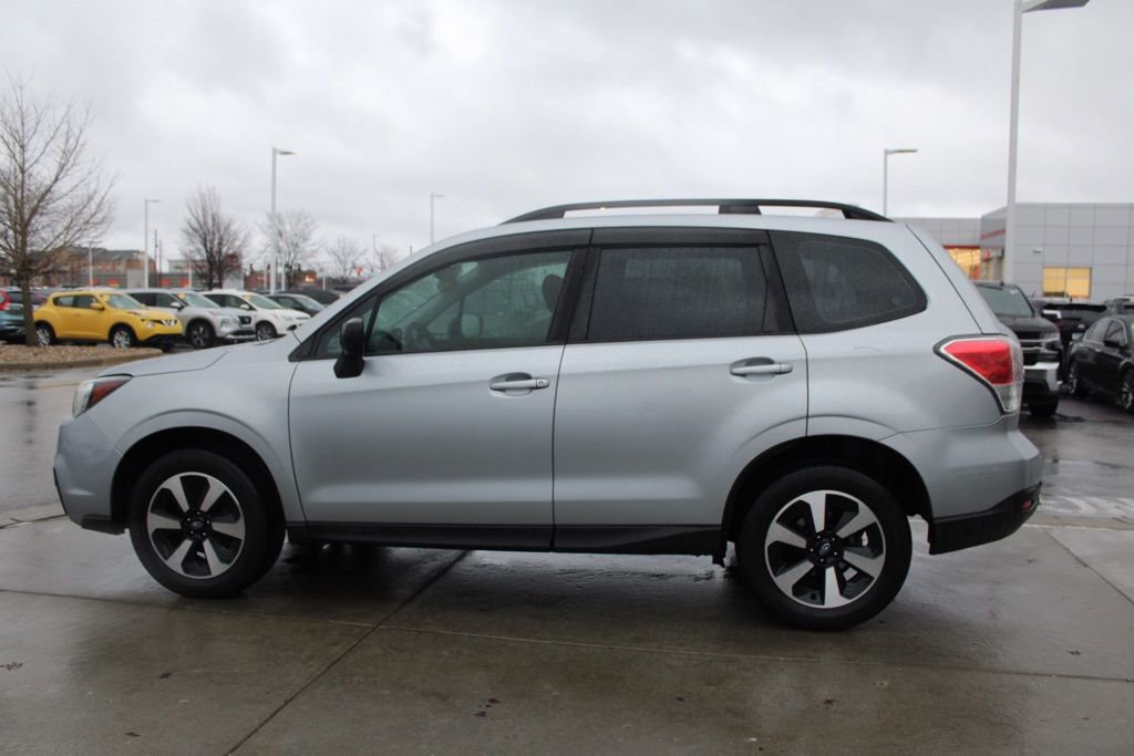 Used 2018 Subaru Forester 2.5i w/ Alloy Wheel Package image 4