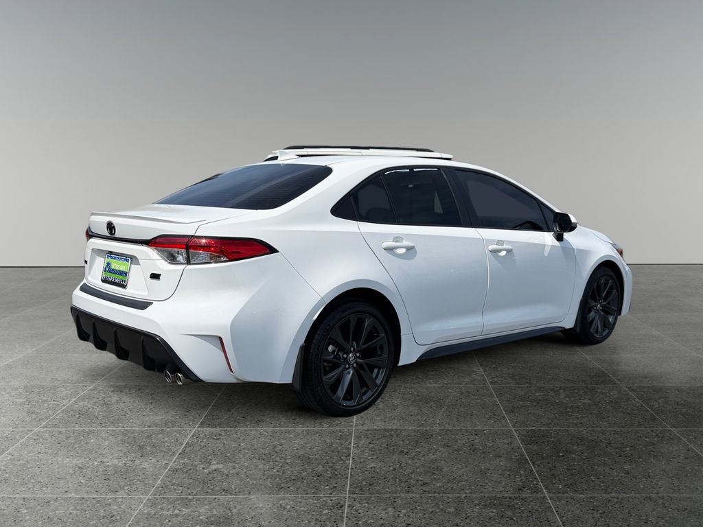 Used 2025 Toyota Corolla SE FWD image 10