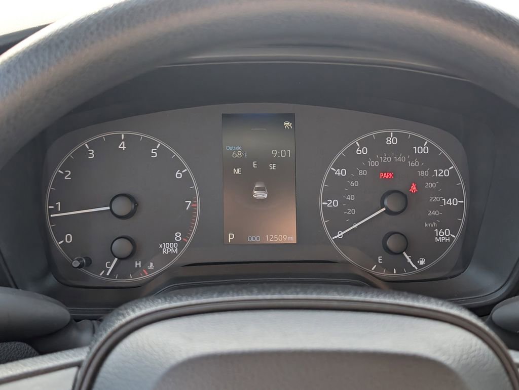 Used 2023 Toyota Corolla LE image 20