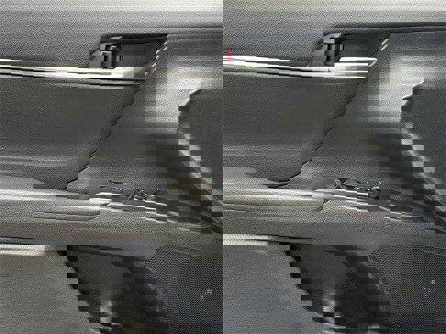 Used 2024 Toyota Camry SE image 24