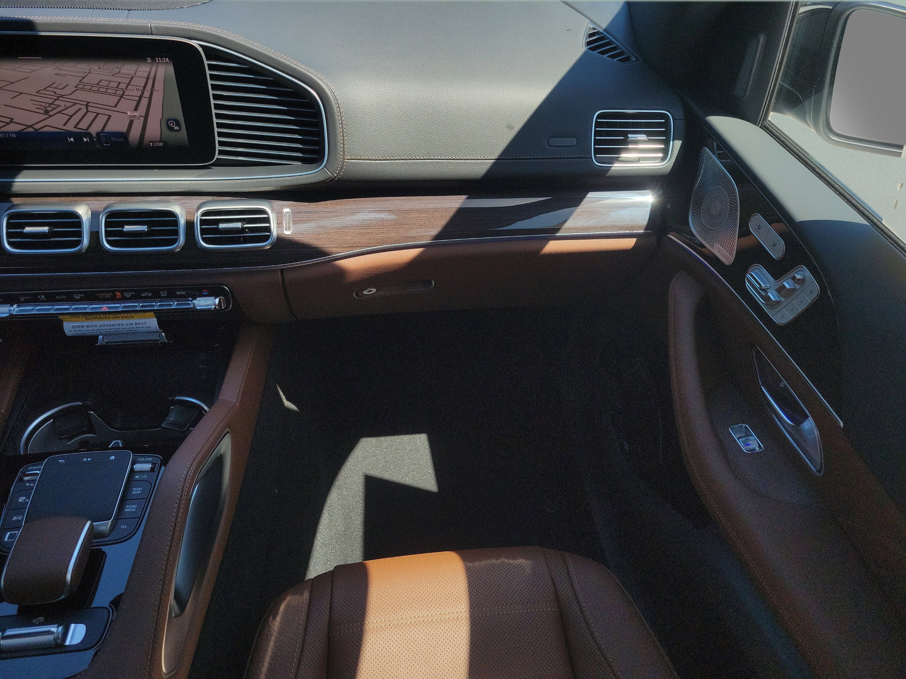 New 2026 Mercedes-Benz GLS 450 4MATIC image 16