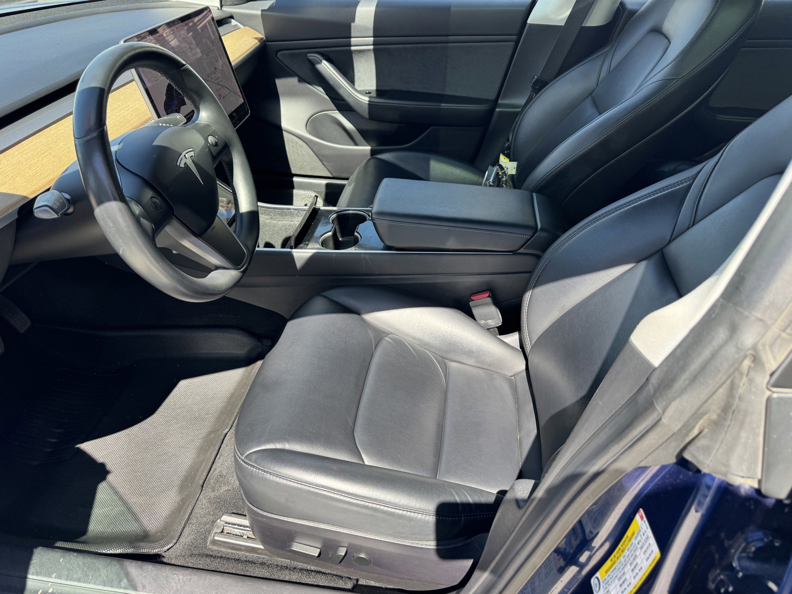 Used 2019 Tesla Model 3 Standard Range Plus image 15