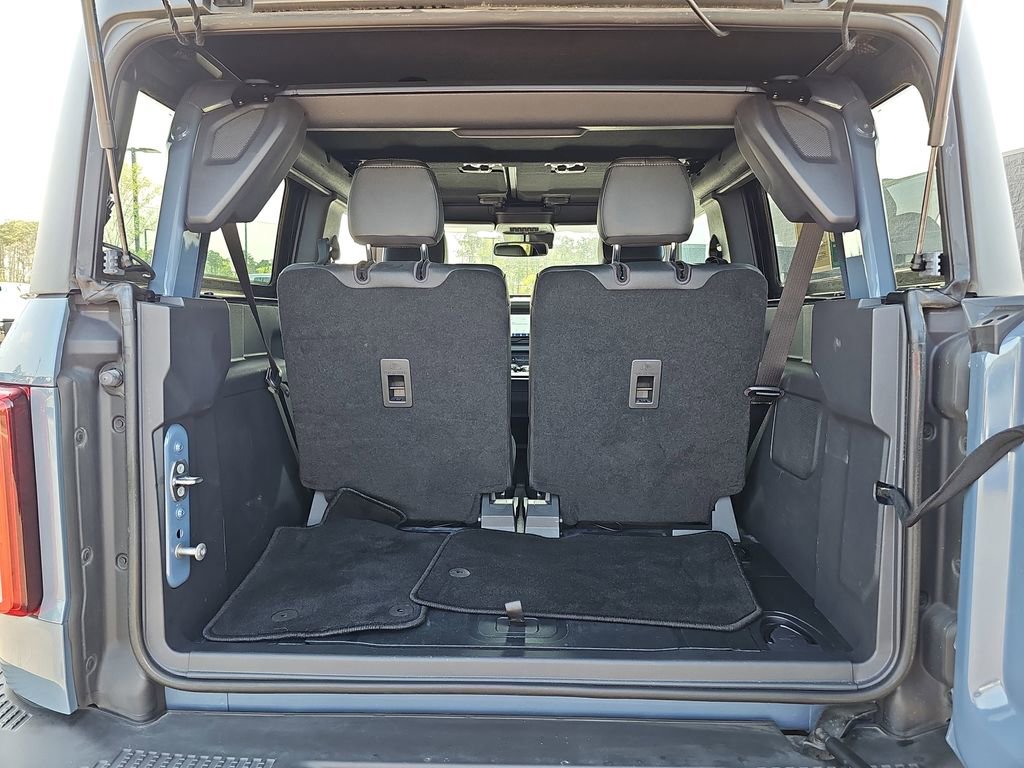 Used 2023 Ford Bronco Black Diamond w/ Sasquatch Package image 16