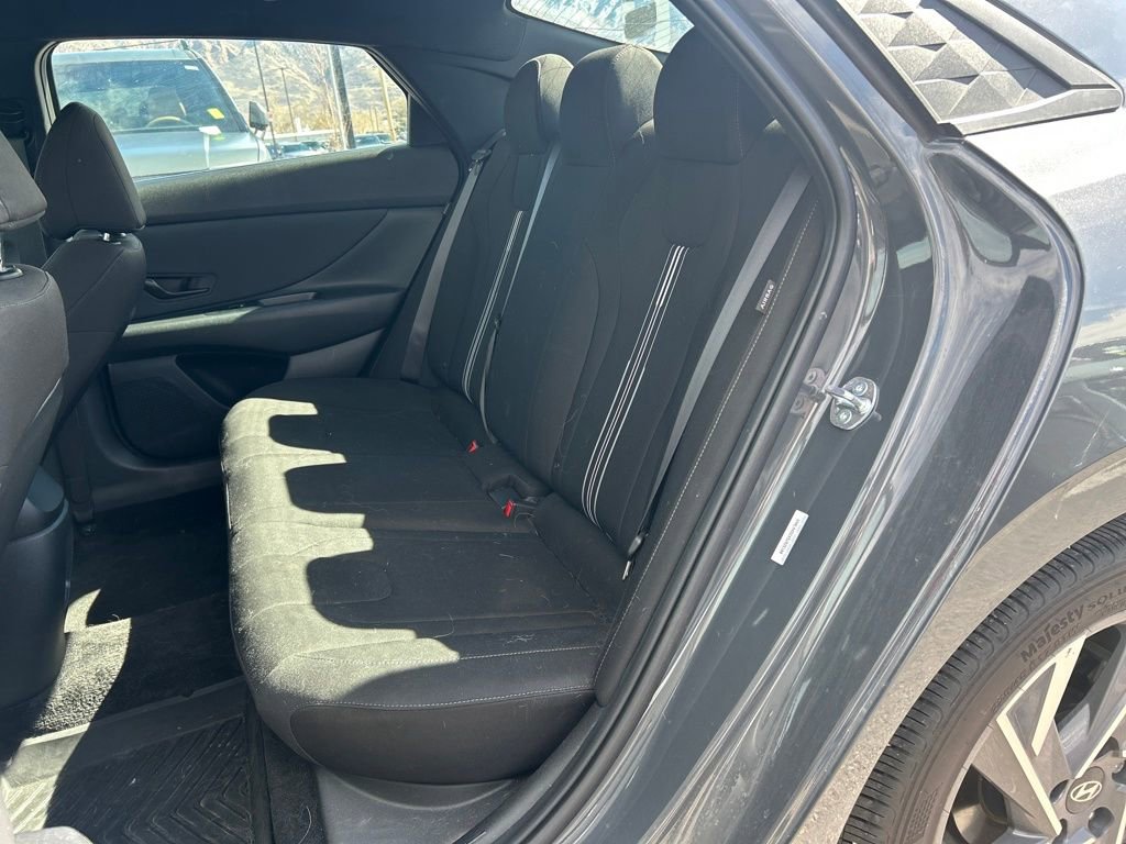 Used 2025 Hyundai Elantra Sport image 25