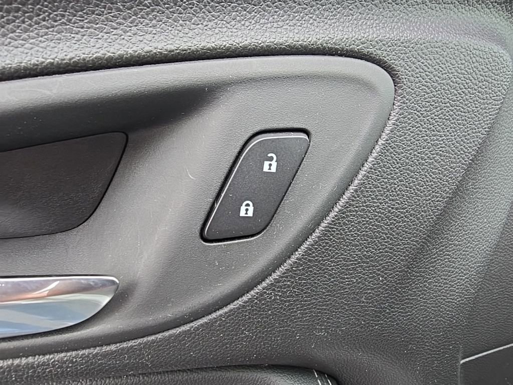 Used 2025 Buick Encore GX Preferred image 7