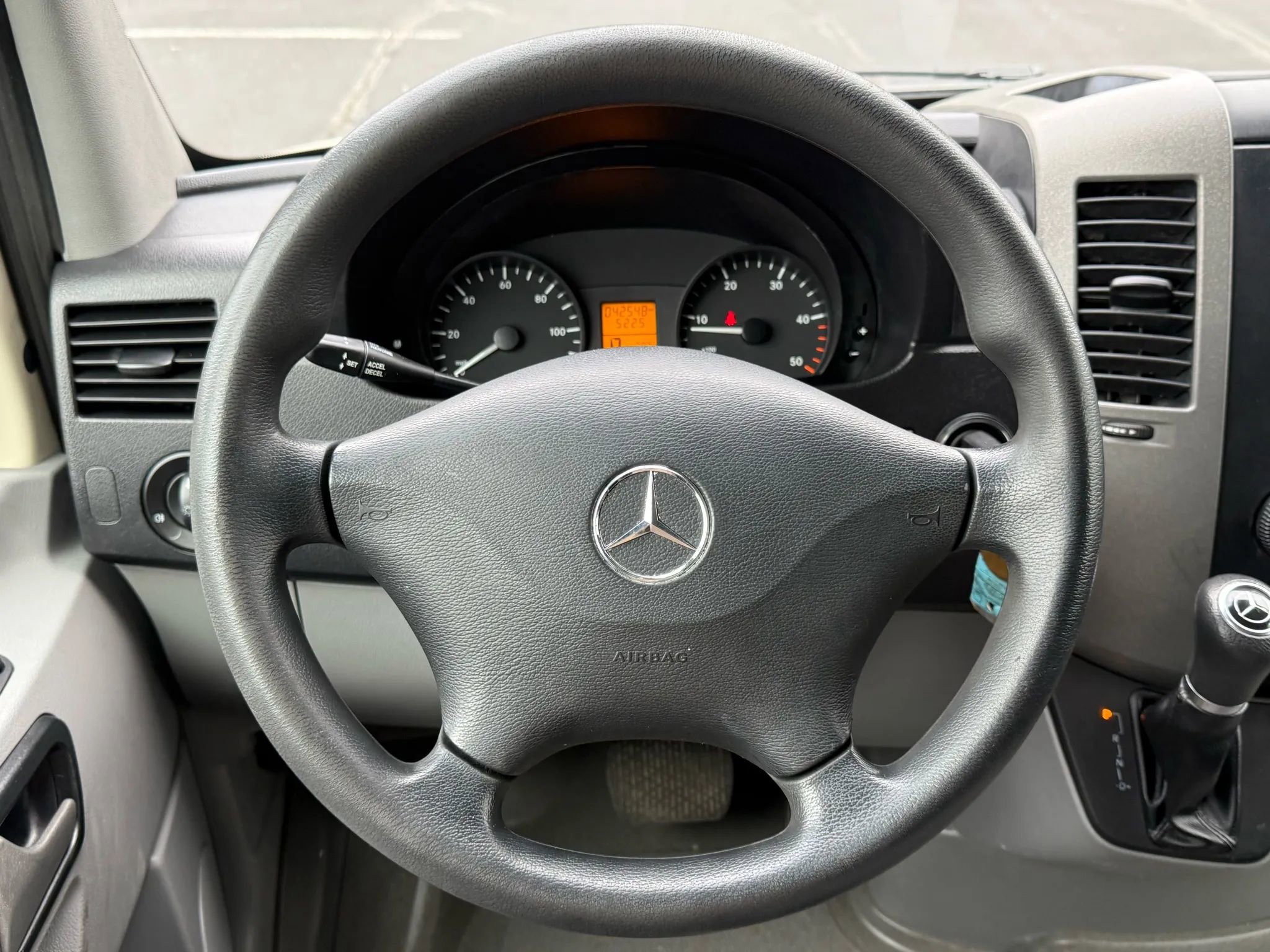 Used 2014 Mercedes-Benz Sprinter 3500 image 10